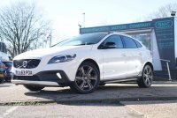 VOLVO V40 CROSS COUNTRY